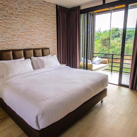 Baan Wanwaree Bed & Breakfast Kanchanaburi Exterior photo