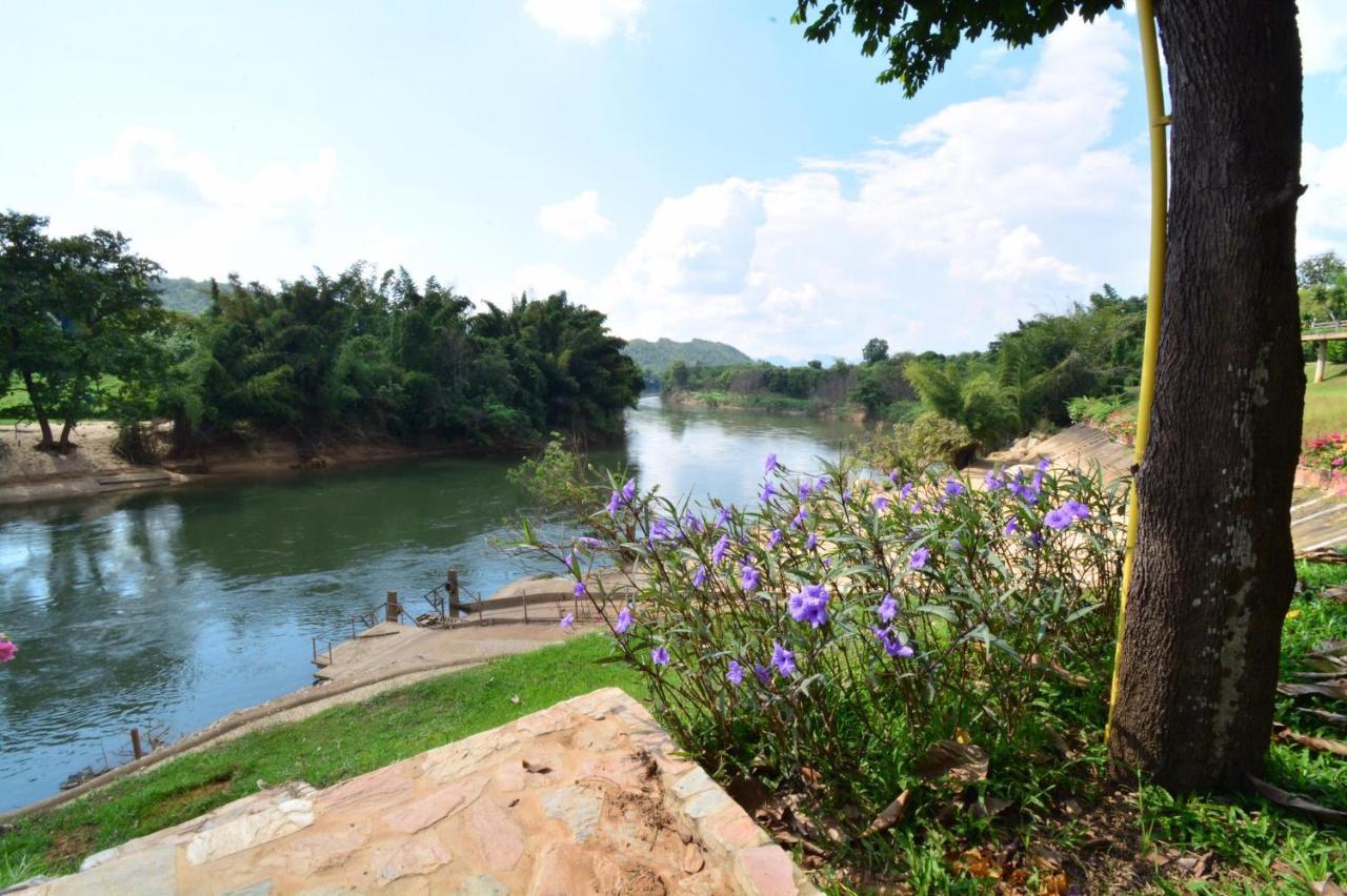 Baan Wanwaree Bed & Breakfast Kanchanaburi Exterior photo