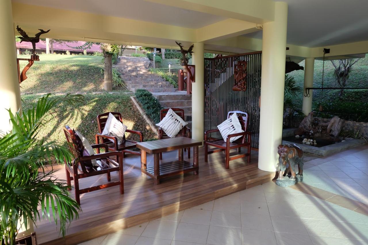 Baan Wanwaree Bed & Breakfast Kanchanaburi Exterior photo